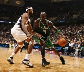 开云平台-巴黎奥运羽球之夜，法国队碾压日本队，安赛龙惊艳四座