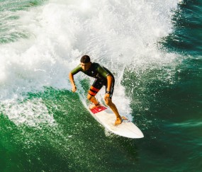 开云体育中国官网-库尔图瓦的幻影之手与替补奇兵，2026世界杯H组，摩洛哥对阵瑞典的不可复制之夜