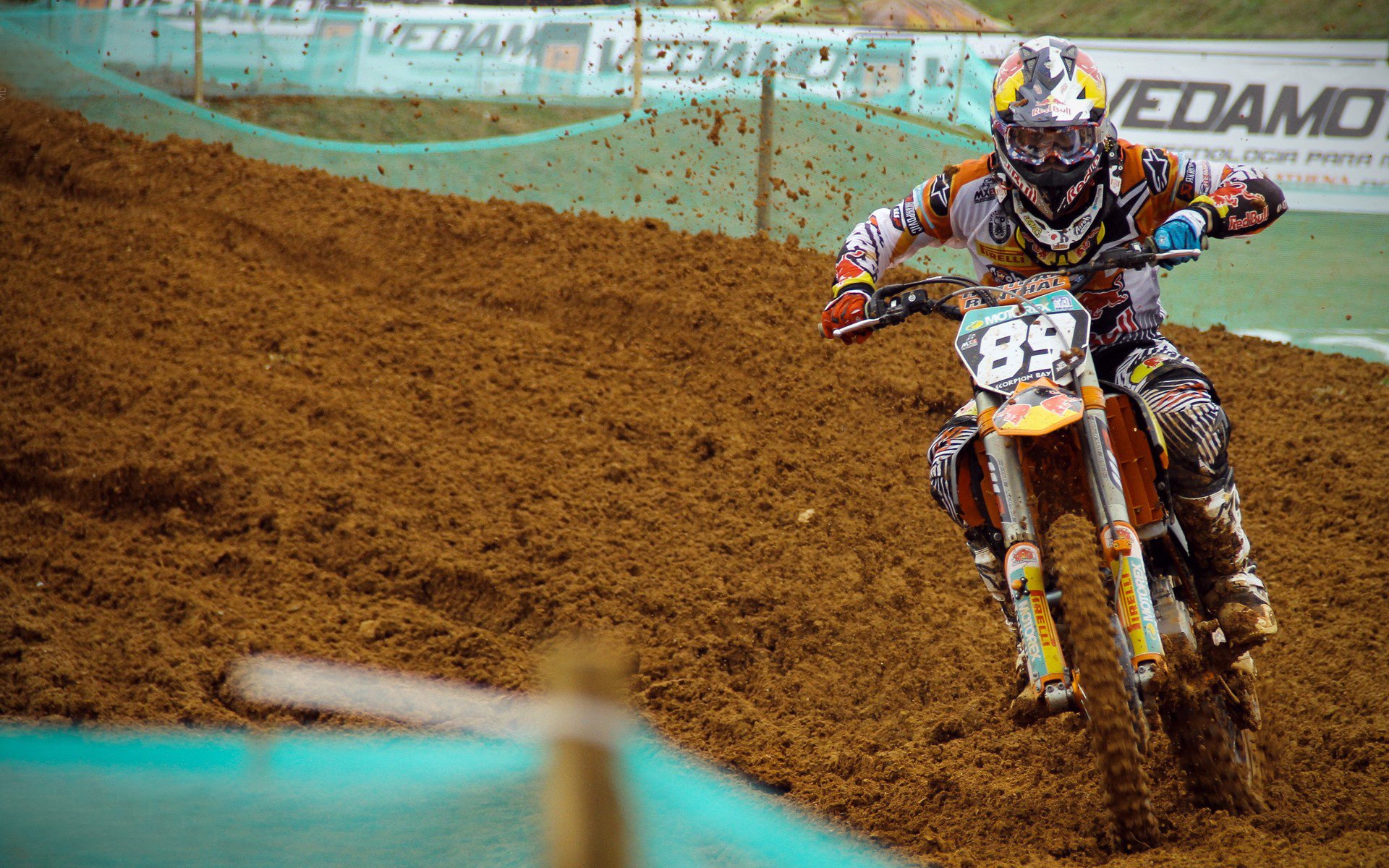 阿坎吉的攻防转换艺术,瑞士如何以哥伦比亚式封锁智取强敌